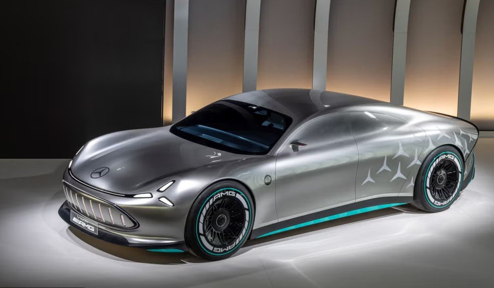 Mercedes-Benz 2026 concept vehicle with advanced aerodynamics and smart technology